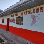 Soldados y comunidad se unen para transformar la escuela rural de San Bartolomé en Abejorral